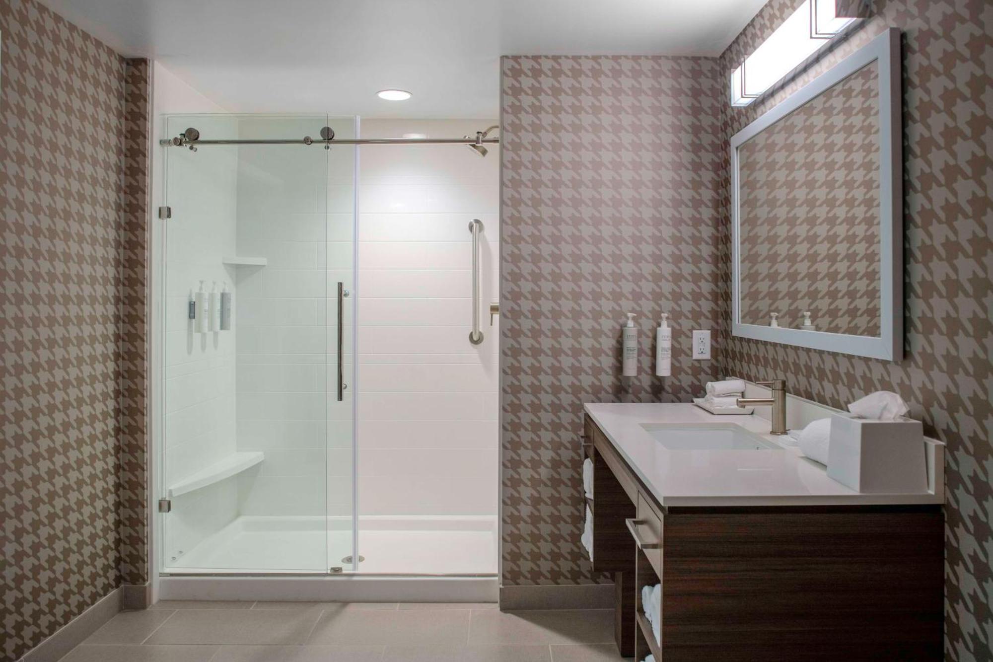 Home2 Suites By Hilton Линчбърг Екстериор снимка